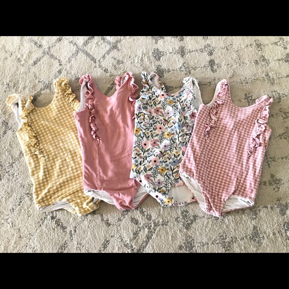 Remi girl leotards size 10 runs small